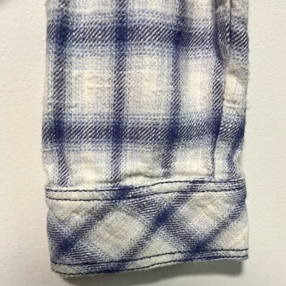 BDG Urban Outfitters Blue & White Plaid Flannel Button-Up Shirt - Medium - Picture 9 of 14